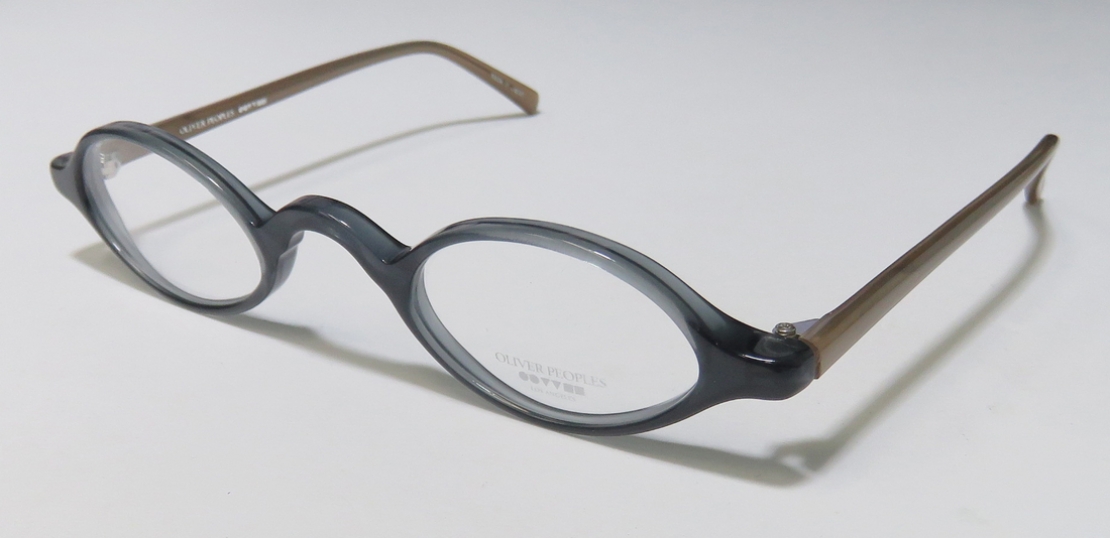 OLIVER PEOPLES SKAT BS