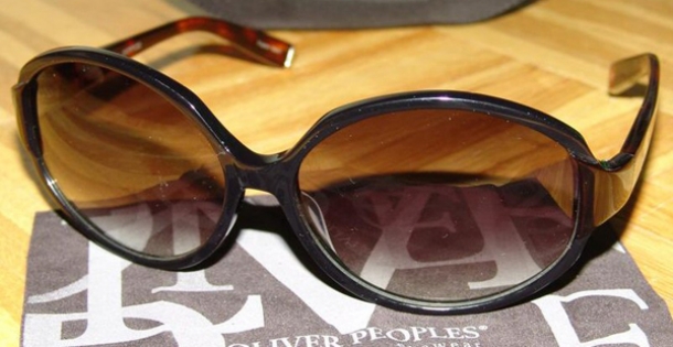 OLIVER PEOPLES  